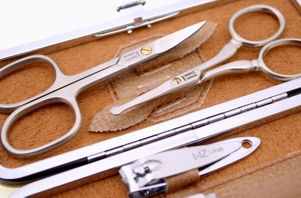 мужской маникюрный набор mertz 60005