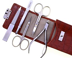 30001 МАНИКЮРНЫЙ НАБОР MERTZ